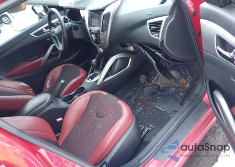 2012 Hyundai Veloster Base W/Red/Black z USA, uszkodzony, nr VIN KMHTC6AD3CU064972